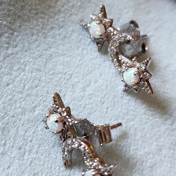 Natural Opal silver earrings - Picture 6 of 6